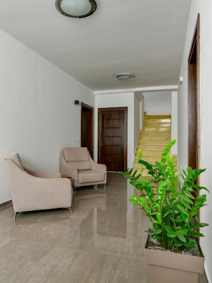 Apartmani Djurovic อุลซิน ภายนอก รูปภาพ